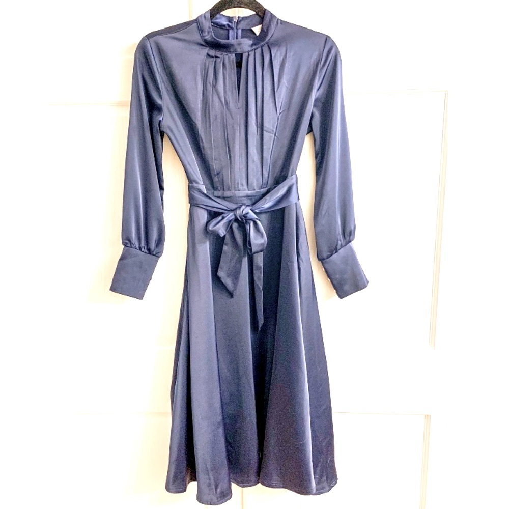 Chicwish Navy Blue Midi Dress